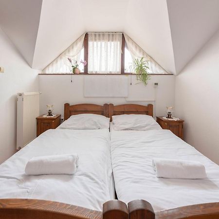 Bed And Breakfast Mili Vrh Kamnik Exteriör bild