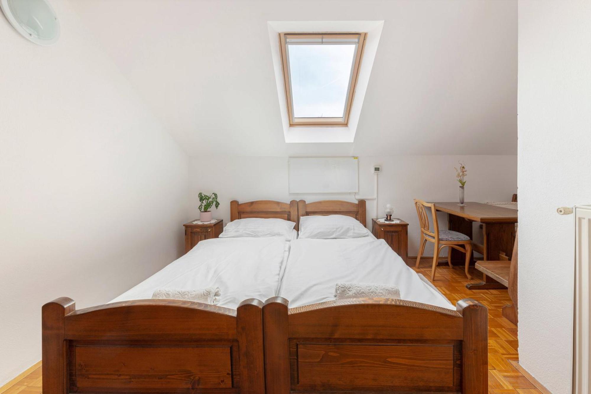 Bed And Breakfast Mili Vrh Kamnik Exteriör bild